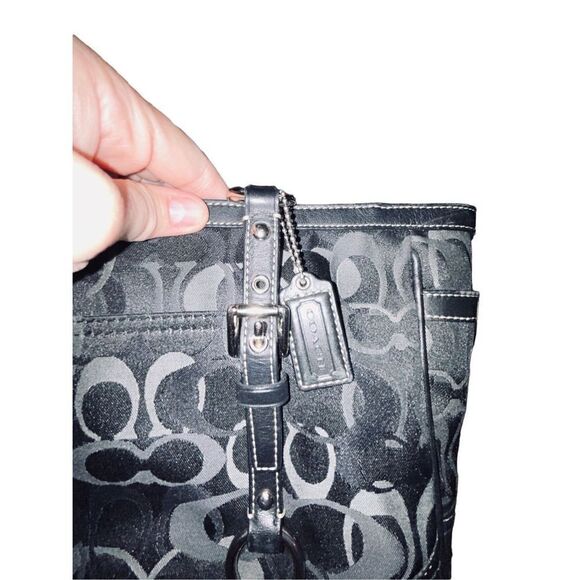 Coach Gallery Optic Signature Tote Bag Black & silver C print F0849-F13053 - Picture 4 of 7